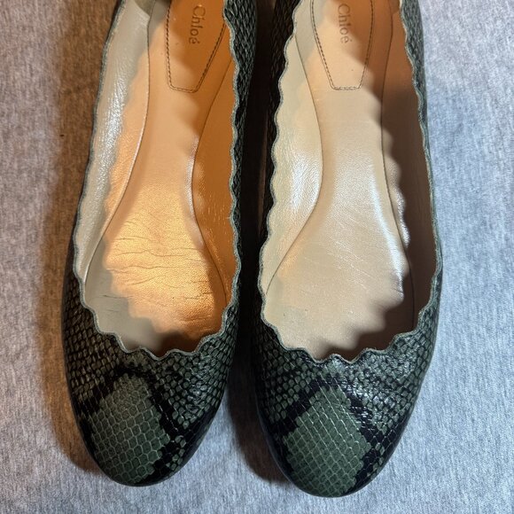 Chloe Green/Glack Python Embossed Leather Lauren Scallop Ballet Flats - Picture 1 of 11